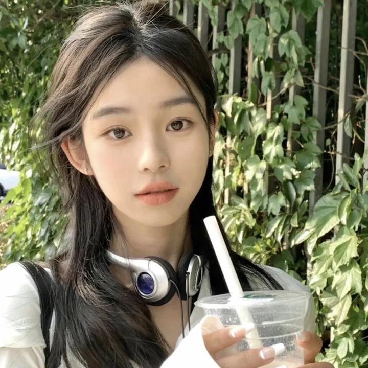 暗夜女巫