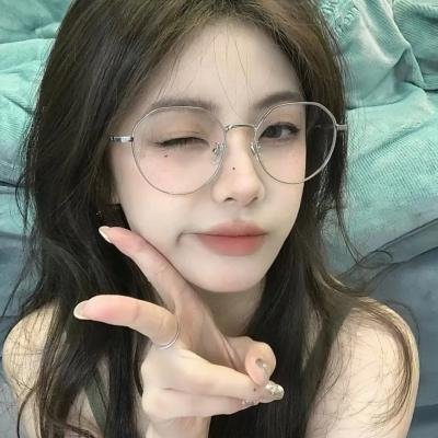 陪她一会儿